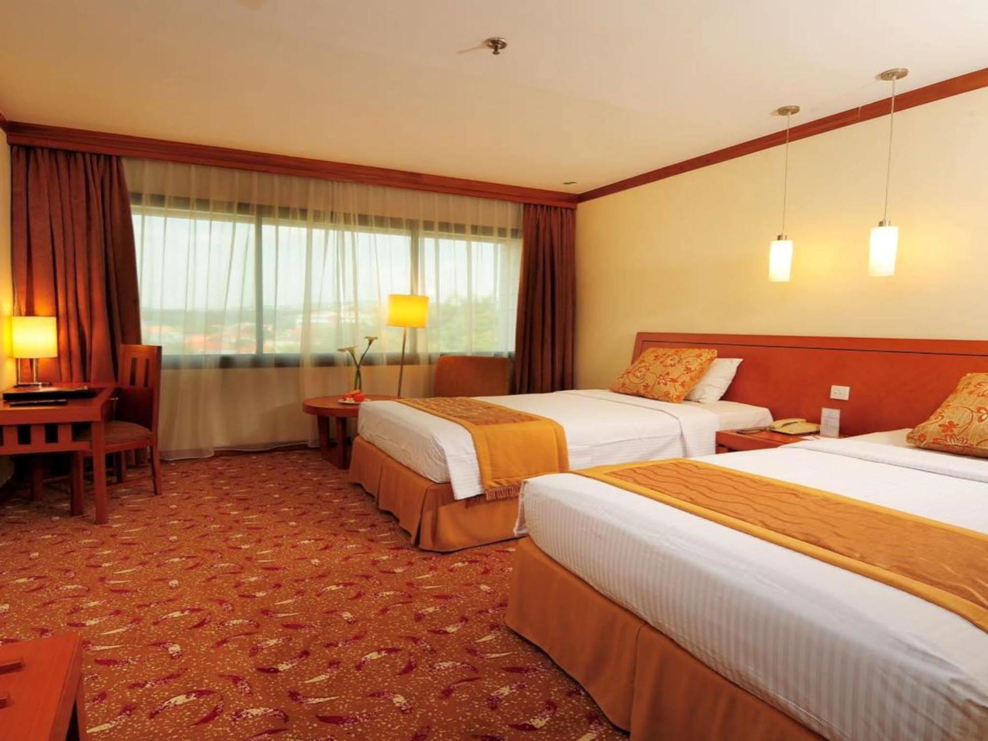 Patra Semarang Hotel & Convention Kültér fotó